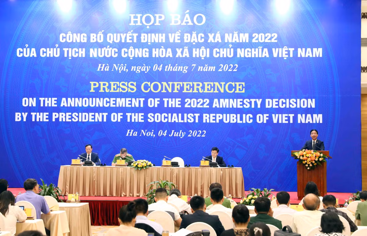 Cong bo quyet dinh dac xa nam 2022 cua Chu tich Nuoc