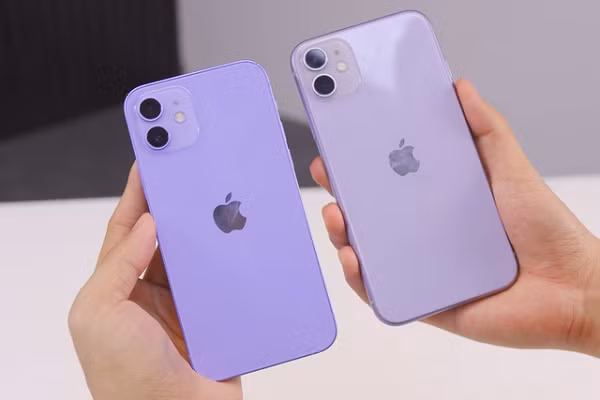 Dù giá bán khởi điểm tại thị trường nước ngoài không khác biệt, những chiếc iPhone 12 và 12 mini màu tím ở Việt Nam đều đắt hơn màu thông thường.