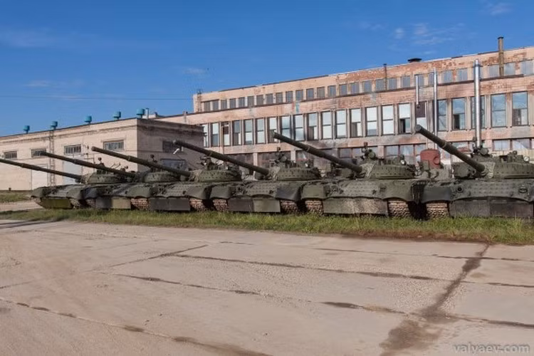 Việc sửa chữa xe tăng T-80B có thể còn được sử dụng cho mục đích xuất khẩu vũ khí của Nga.