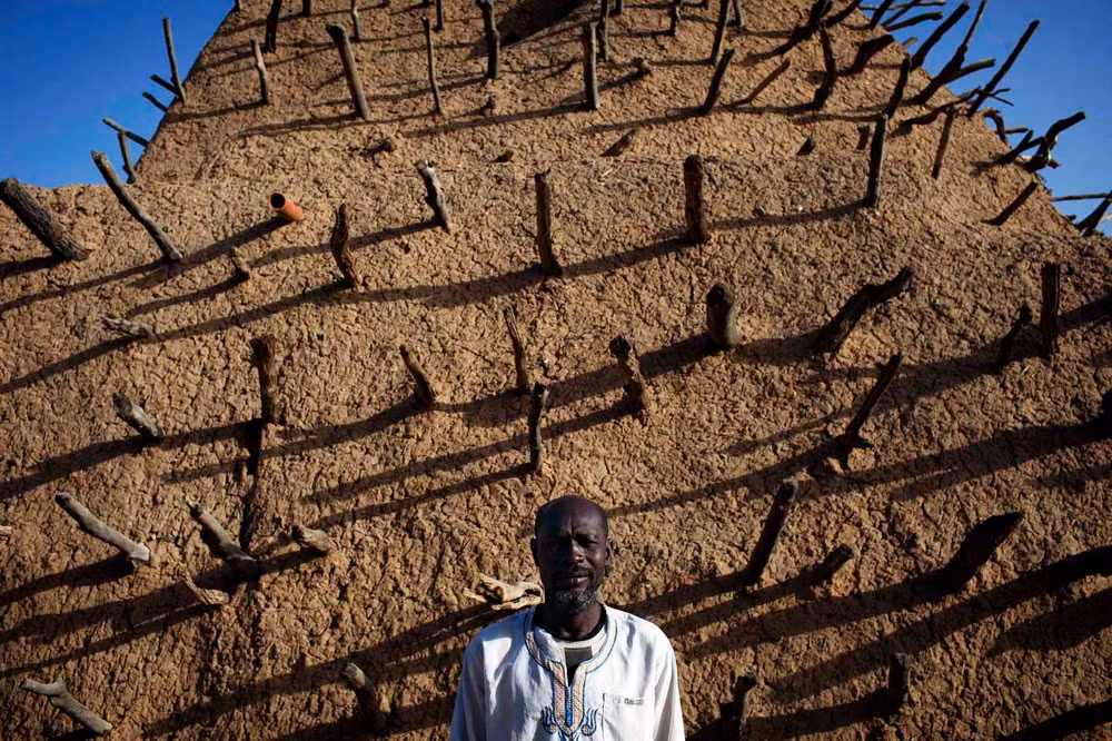 Trong suốt triều đại, Gao cùng với Timbuktu (thủ đô Mali ngày nay) trở hai trung tâm văn hóa, tôn giáo lớn nhất của khu vực Tây Phi, gắn chặt chẽ với các khu vực lân cận như Bắc Phi, Trung Đông, châu Âu.