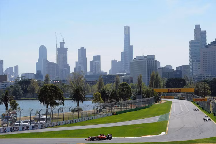 Đường đua Melbourne được đánh giá là đường đua đẹp nhất giải đua F1 trên toàn thế giới.