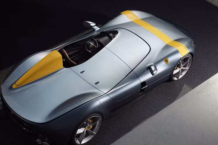 Vận tốc tối đa của bộ đôi siêu phẩm này sẽ vượt qua ngưỡng 300 km/h.