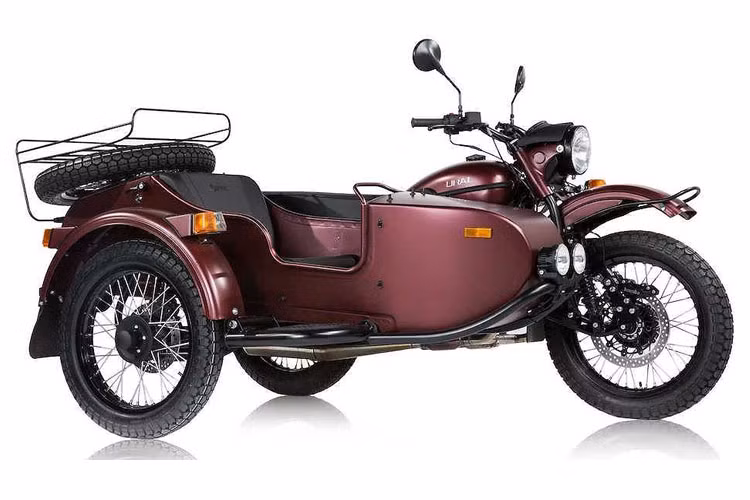 Về thiết kế, những chiếc sidecar ba bánh Ural 2019 tiếp tục xuất hiện với kiểu dáng cổ điển mang đậm phong cách nhà binh vốn có.
