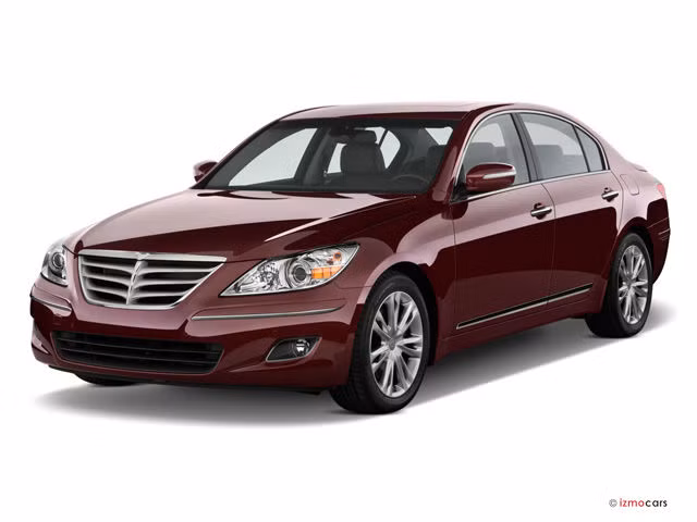 Nguyên bản Hyundai Genesis 2011.