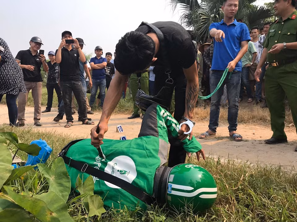 Nhát dao lạnh lùng, độc ác của Giáp đã cướp đi sinh mạng của cậu sinh viên chạy xe ôm GrabBike kiếm tiền ăn học.
