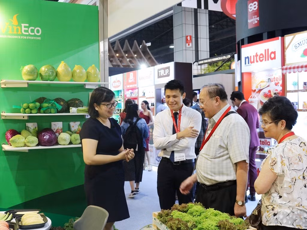 Gian hàng của VinEco tại hội chợ Thaifex (tháng 5/2018) gây ấn tượng cũng như tạo thiện cảm với khách hàng.