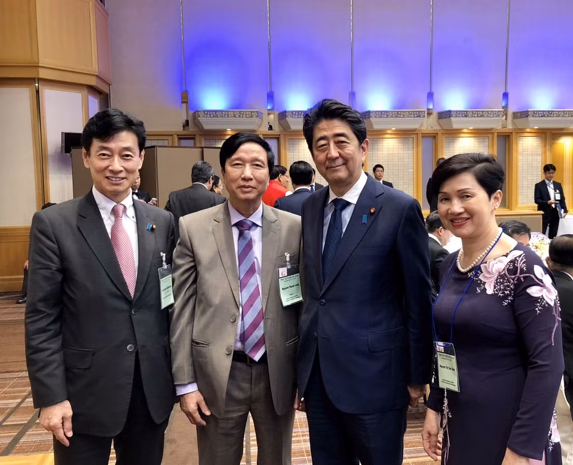 Trước khi diễn ra Lễ trao giải thưởng Nikkei Châu Á 2018, GS Nguyễn Thanh Liêm đã tham dự Hội nghị quốc tế lần thứ 24 về "Tương lai của châu Á" diễn ra ngày 11/6 theo lời mời từ Ban Tổ chức. Hội nghị này có sự tham dự của Thủ tướng Nhật Bản Shinzo Abe và là một diễn đàn đặc biệt quy tụ các nhà lãnh đạo và giám đốc các doanh nghiệp hàng đầu Châu Á/Thái Bình Dương để cùng trao đổi những ý tưởng mới nhất nhằm tạo ra những thay đổi tích cực và lâu dài trong khu vực.