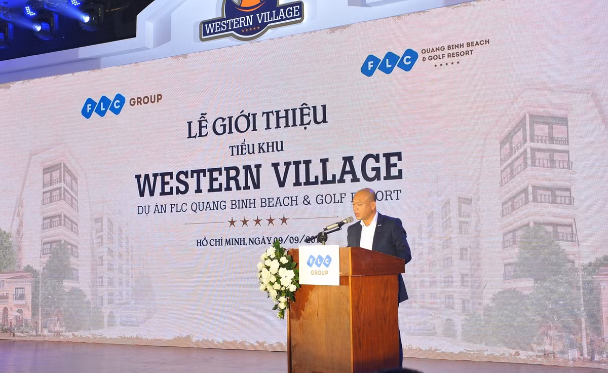 “Với phong cáchthiết kế ấn tượng cùng nhiều tiện ích giải trí mang tính tiên phong, FLC Quảng Bình đã nhanh chóng tạo ấn tượng tốt trên thị trường qua mỗi buổi giới thiệu từ Bắc vào Nam thu hút hàng nghìn nhà đầu tư tham dự, cùng số lượng đăng ký luôn vượt kế hoạch đề ra. Đến nay, toàn bộ sản phẩm trong giai đoạn 1 đã được thị trường “hấp thụ”. 