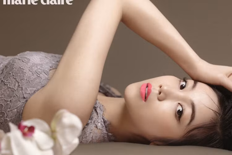 Nữ diễn viên từng công khai hẹn hò với nam diễn viên Lee Hee Joon. Ảnh: Marie Claire