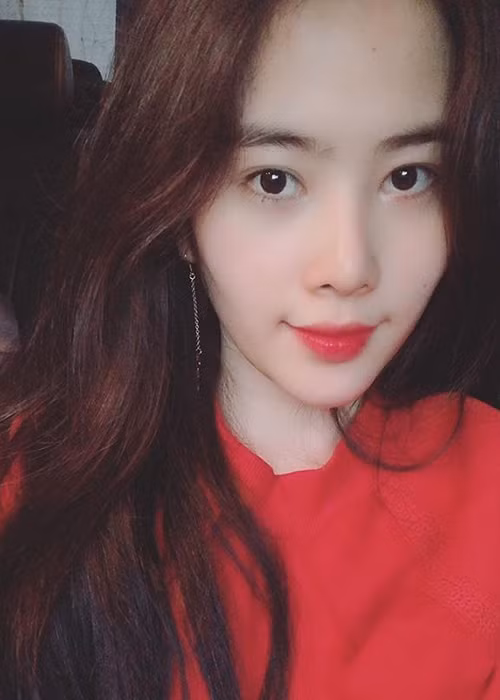Sau ồn ào, Nam Em trở nên kín tiếng hơn. Ảnh: FBNV