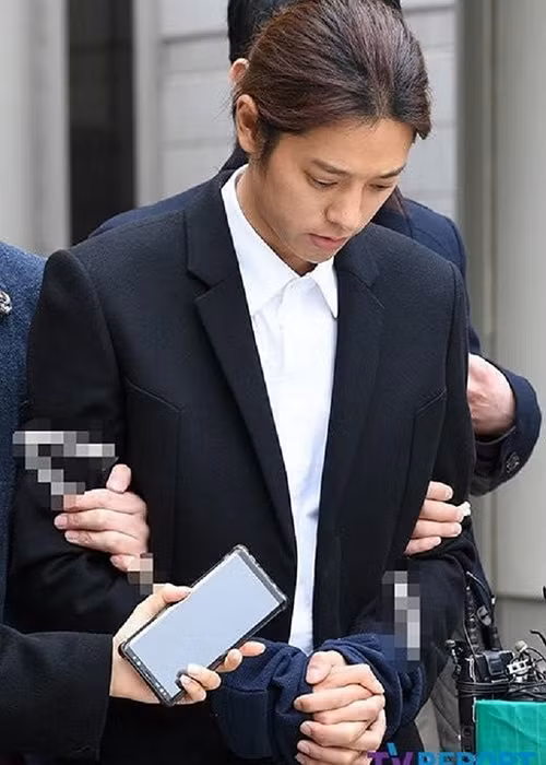 Là người trong nhóm chat trụy lạc của Seungri, Jung Joon Young vừa chính thức bị bắt giam. Ảnh: Tvreport