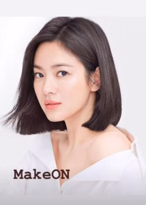 Thường xuyên đăng tải hình ảnh của mình nhưng Song Hye Kyo quyết không nói về tin đồn ly hôn với Song Joong Ki.