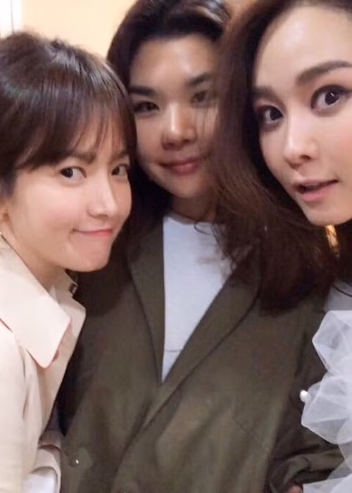 Nữ stylist bị đồn khiến hôn nhân của Song Hye Kyo tan vỡ đang bị dân mạng ném đá. Ảnh: Zing