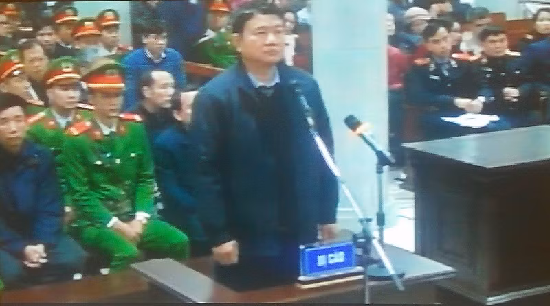 Ông Đinh La Thăng tại phiên tòa xét xử.