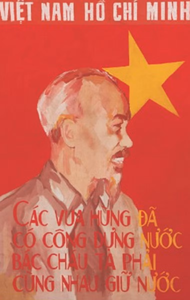 Trong chiến tranh chống kẻ thù xâm lược giai đoạn năm 1954 - 1975, các họa sĩ miền Bắc Việt Nam đã đóng vai trò quan trọng trong việc truyền tải thông điệp của Chủ tịch Hồ Chí Minh đối với các chiến sĩ cách mạng trên tiền tuyến và nhân dân hai miền Nam - Bắc. Ảnh: Hình ảnh Bác Hồ và câu nói nổi tiếng của Người được các họa sĩ đưa vào các bức tranh cổ động, tuyên truyền chống kẻ thù xâm lược.
