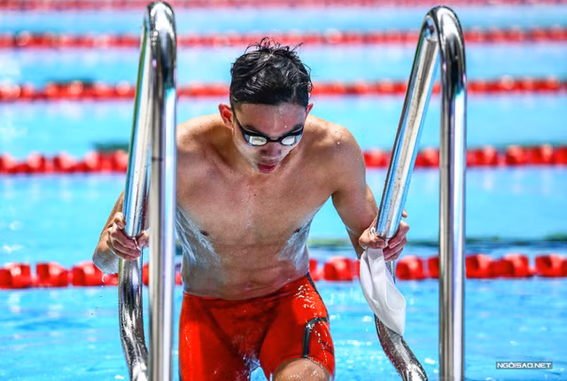 Thông số này đồng thời giúp kình ngư người Quảng Bình phá sâu kỷ lục SEA Games, với 1,48 giây tốt hơn kỷ lục là 3 phút 50 giây 56 do chính Sim Welson lập tại Kuala Lumpur năm 2017.