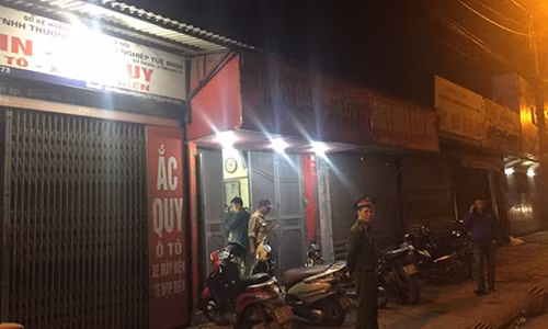 Tiệm vàng nơi xảy ra vụ cướp vào tối ngày 19/4.