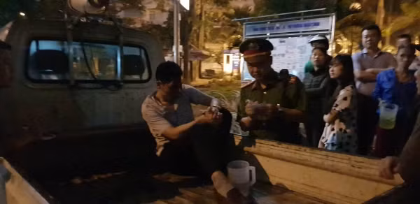 Ngo ngang nguyen nhan TNGT o to keo le nguoi o Ha Noi
