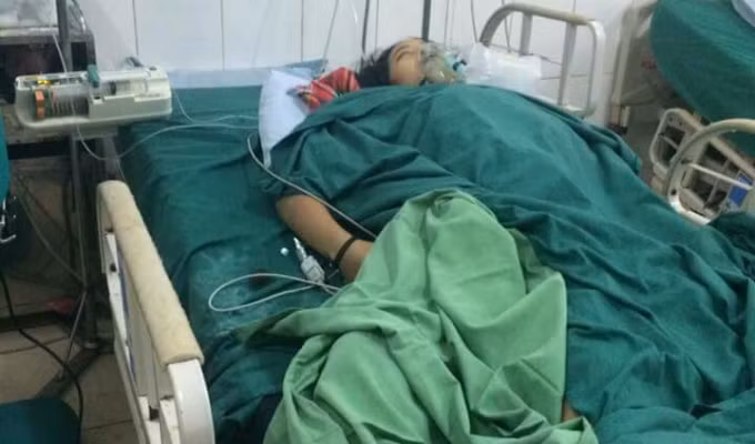 Hai bệnh nhân còn lại vẫn đang nguy kịch.