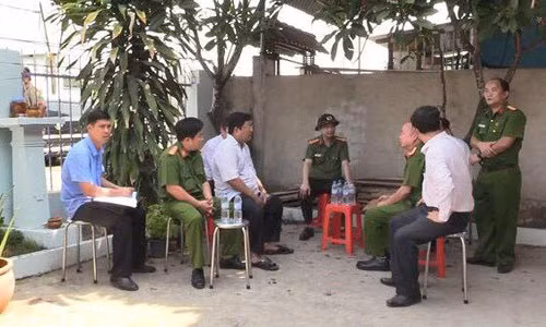 Tham sat o Binh Duong: Bang hoang phat hien me, em gai, con gai tu vong-Hinh-2