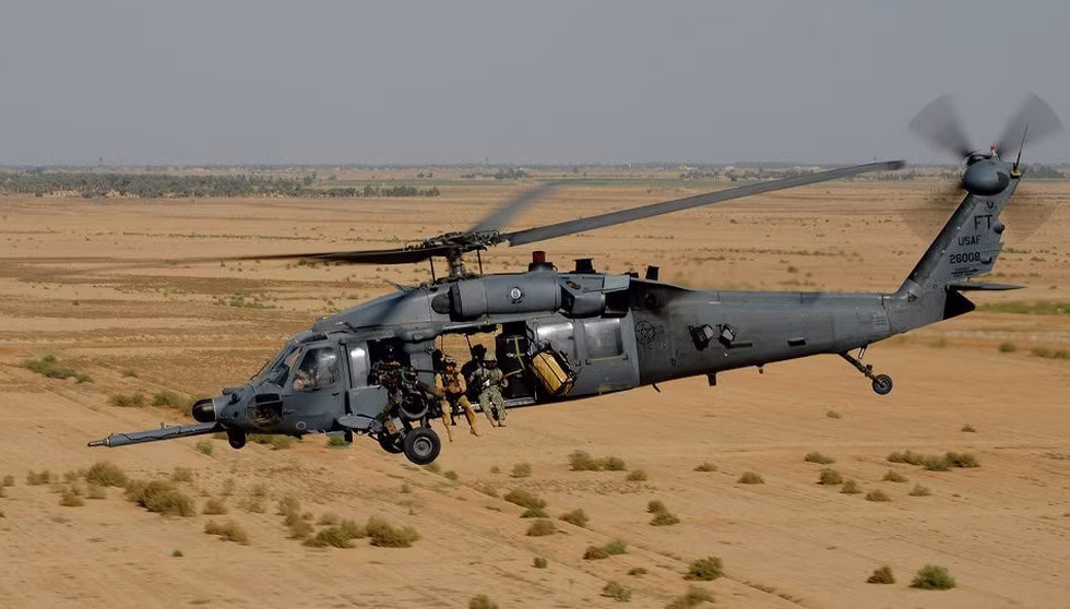 Trong cuộc Chiến tranh Vùng Vịnh năm 1991, UH-60 đã tham gia vào chiến dịch tấn công đường không lớn nhất trong lịch sử Lục quân Hoa Kỳ với hơn 300 chiếc trực thăng tham gia.
