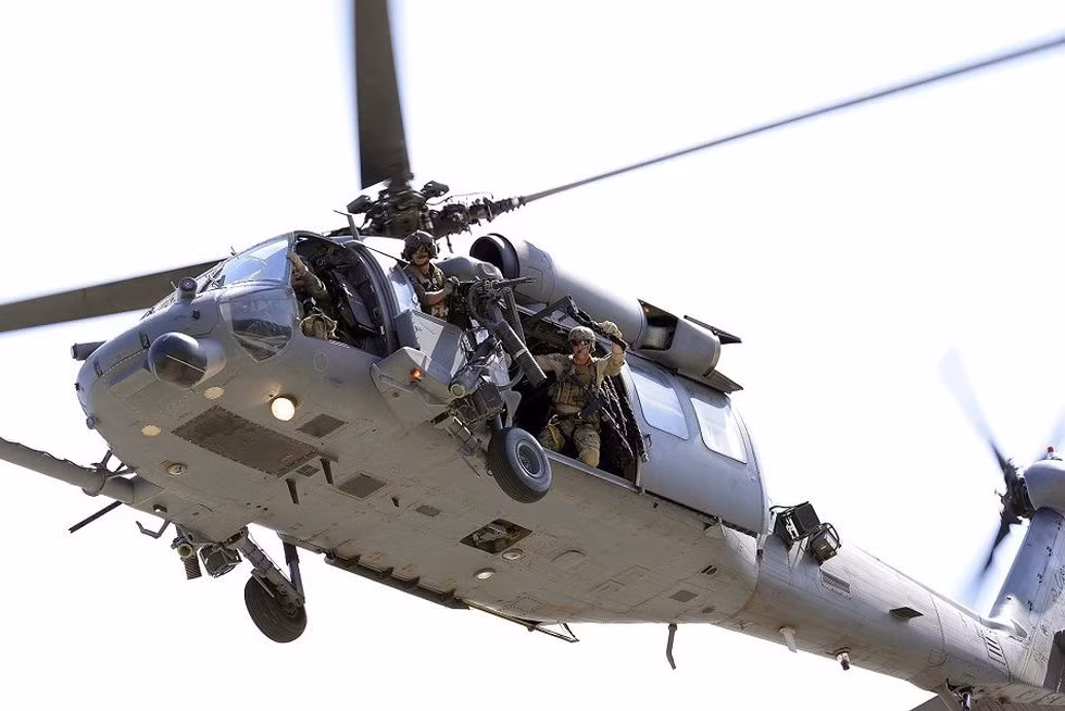 Người phát ngôn của căn cứ Fort Polk nói với ABC News rằng, chiếc trực thăng bị rơi là loại UH-60 Black Hawk, chuyên dùng cho các sứ mệnh di tản - hỗ trợ y tế.
