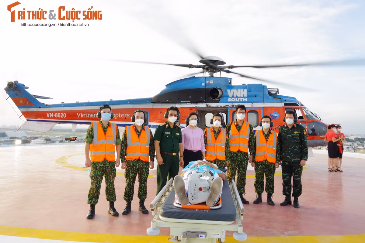 [e-Magazine] Thiếu tướng - PGS.TS Nguyễn Hồng Sơn: “Từ đau thương… Ta đứng dậy vững vàng” ảnh 4