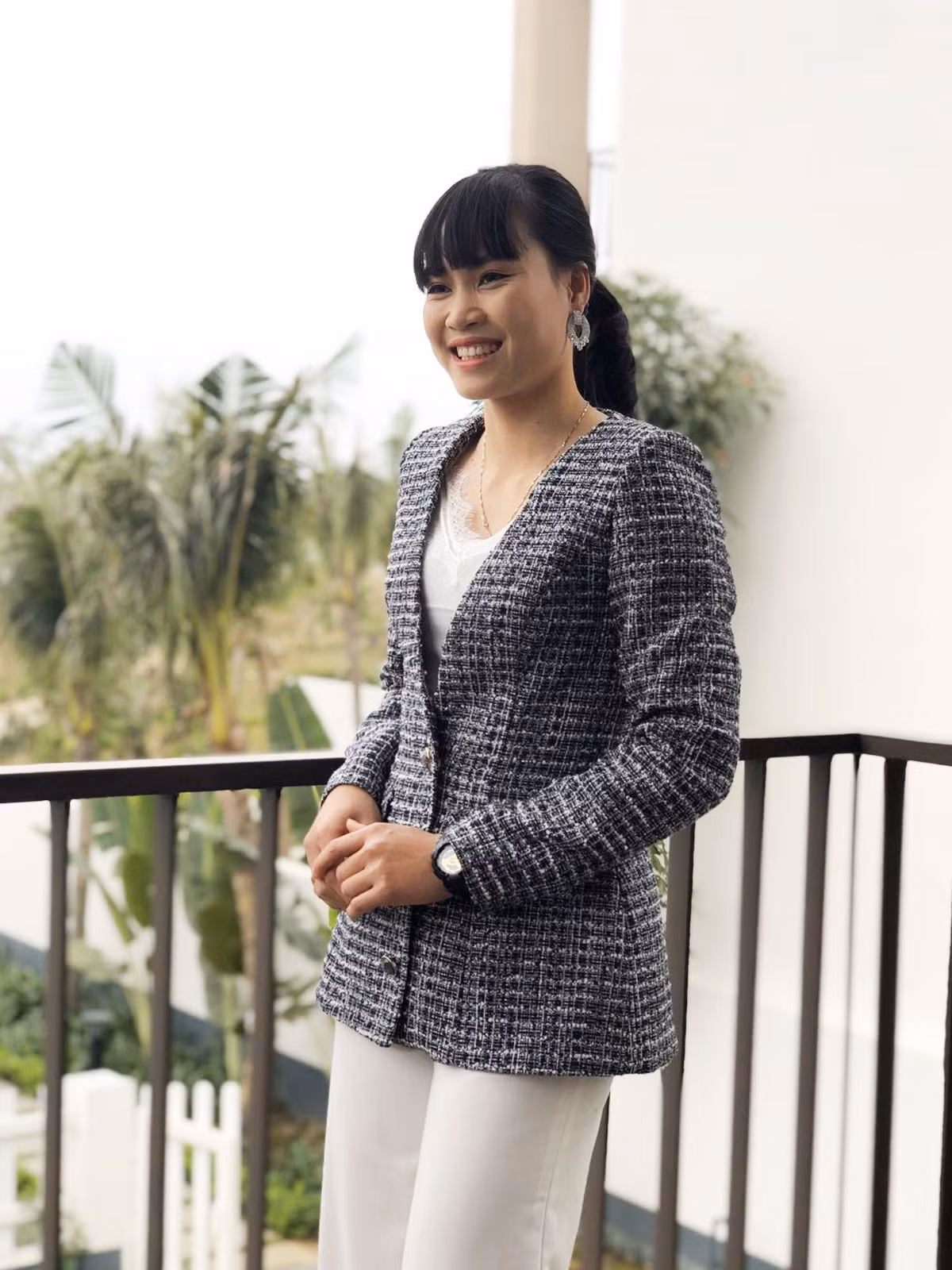 Tuyen nu Viet Nam “lot xac” ngoan muc khien khan gia bat ngo-Hinh-2