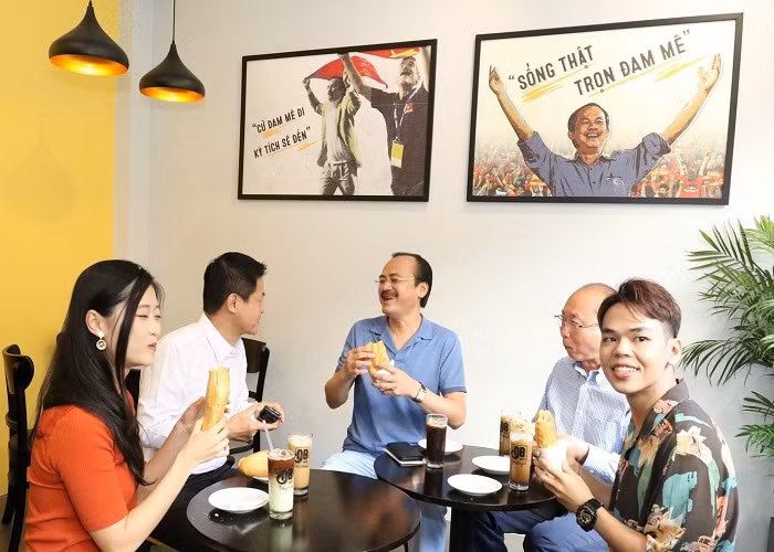 Ca phe Ong Bau huong ung ngay banh mi duoc vinh danh trong tu dien Oxford