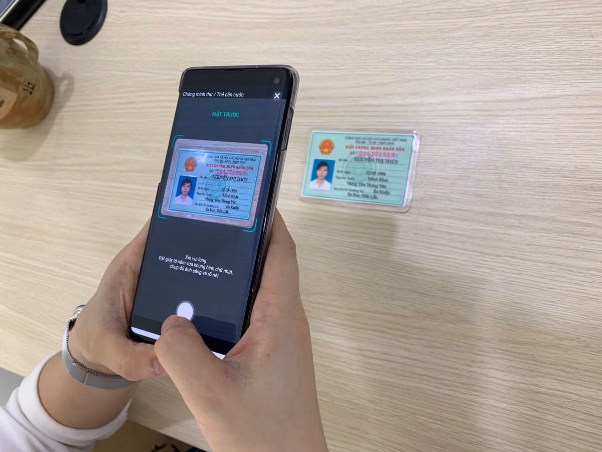 VNPT chinh thuc ra mat Giai phap dinh danh dien tu eKYC