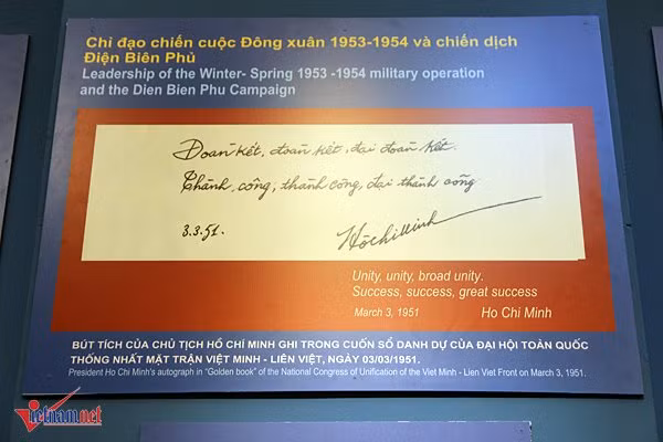 Bút tích của Chủ tịch Hồ Chí Minh 
