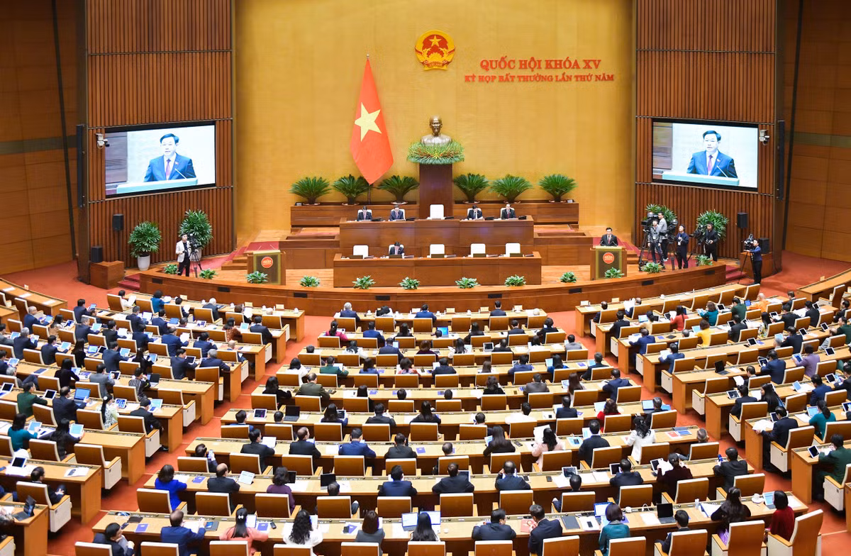 Sang 21/3, Quoc hoi to chuc ky hop bat thuong, xem xet cong tac nhan su