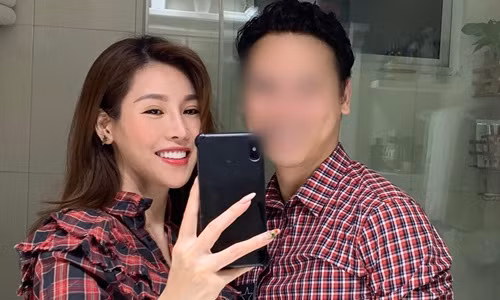 Que Van “boc phot” ban trai bao hanh, do toi 4 phu nu “troi bau”