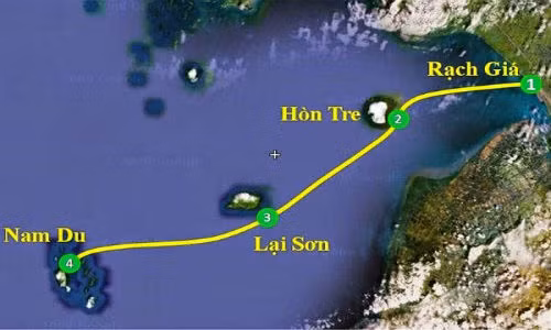 Ca no cho 14 nguoi tu dao Nam Du ve dat lien bi chim-Hinh-2