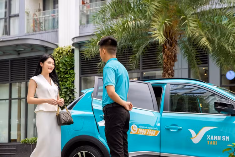 Vi sao taxi dien ngay cang duoc khach Viet ua chuong?