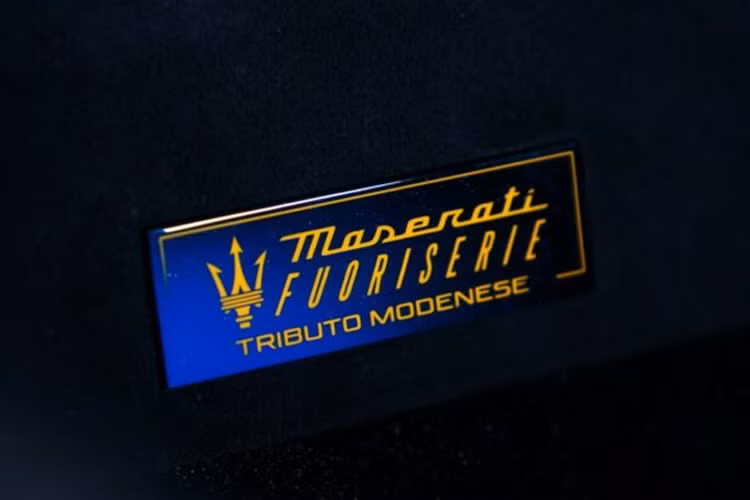 Mẫu xe thể thao sẽ ra mắt vào ngày 16/8 tới đây và hãng siêu xe Ý cho biết chiếc Maserati MC20 Tributo Modenese đặc biệt này sẽ kế thừa nhiều chi tiết thể thao của xe đua GT2.