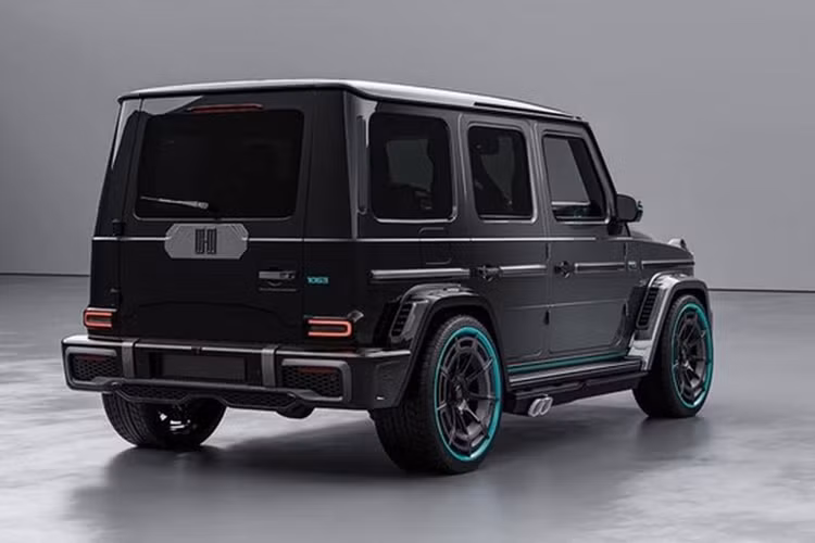 Sir Class sẽ được ra mắt vào tại chặng Abu Dhabi Grand Prix diễn ra cuối tuần này, nơi Hamilton sẽ thi đấu lần cuối cùng với tư cách là thành viên của đội Petronas. Hãng độ HOF cho biết sẽ chỉ có 11 chiếc Sir Class được sản xuất, mức giá xe Sir Class của Mercedes-AMG G63 khởi điểm lên đến 690.000 USD (tương đương 17,5 tỷ đồng).