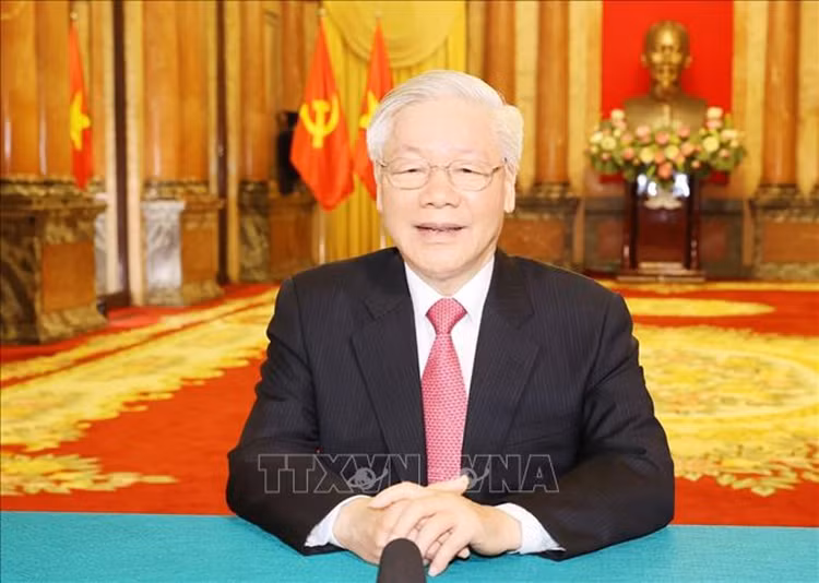 Lanh dao cac chinh dang, cac nuoc chuc mung sinh nhat Tong Bi thu Nguyen Phu Trong