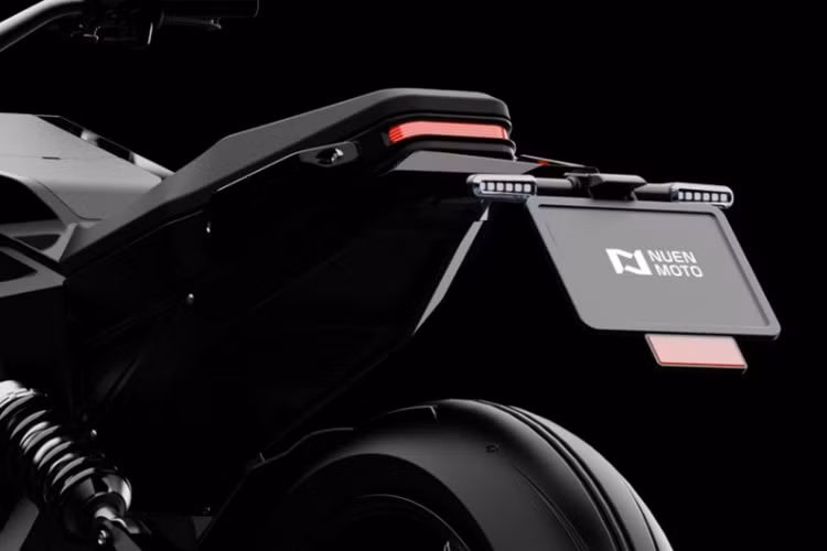 Hiện tại, hãng xe “tân binh” Nuen Moto tại Việt Nam đã thông báo nhận cọc cho N1-S. Tuy nhiên, giá xe vẫn chưa được hãng công bố. Trước thềm ra mắt, hãng xe Việt Nam đã đăng video hé lộ thiết kế cũng như thông số kỹ thuật của xe. 