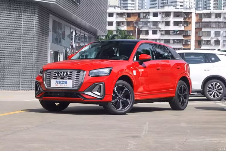 Nhìn về tương lai, Volvo vẫn sẽ có ma trận sản phẩm gồm xe sử dụng nhiên liệu song song, xe hybrid và xe điện thuần túy. Doanh số bán các mẫu xe thuần điện và plug-in hybrid sẽ chiếm hơn 50%.