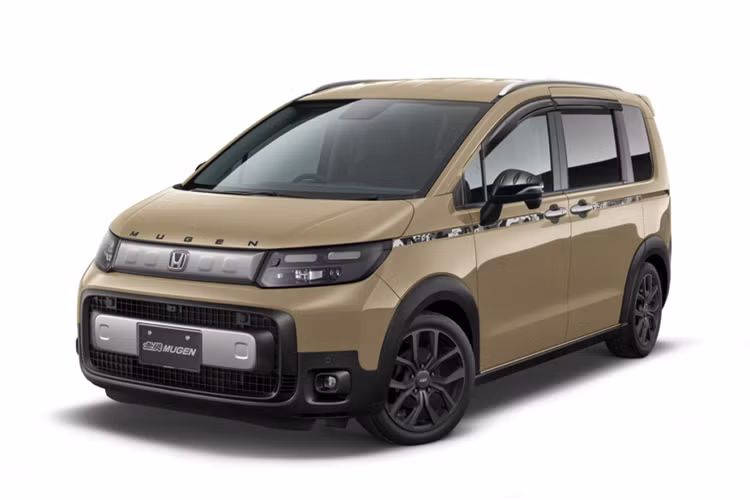 Honda vừa bắt đầu giao mẫu Freed mới tại Nhật Bản và hãng độ Nhật Bản Mugen đã tung ra bộ body kit nâng cấp cho mẫu xe thú vị này. Ngoài ra, hãng nâng cấp cũng đem đến những lựa chọn nâng cấp cho phiên bản Honda Freed Crosstar 2024 thú vị.