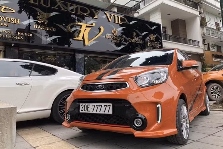 Nhưng số 7 trong Phật Giáo rất được coi trọng vì mang ý nghĩa gia đình như lễ Vu Lan Báo Hiếu vào ngày rằm tháng 7, là ngày để con cái tưởng nhớ và báo hiếu công sinh thành và dưỡng dục của các bậc làm cha làm mẹ của mình. Mặt khác ngũ quý còn đại diện cho ngũ hành mà ngũ hành lại được cho là sự tồn tại duy trì và phát triển của vạn vật.