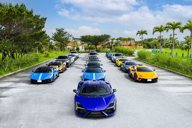 Ngam dan “sieu bo” tai Lamborghini Esperienza Giro Japan 2024