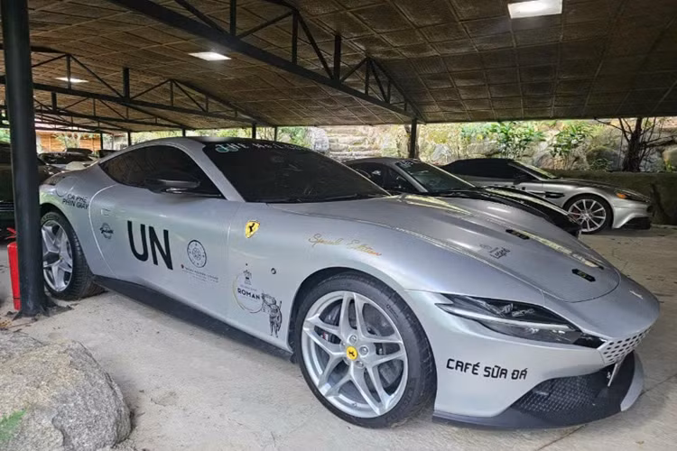 Dàn xe Ferrari của Đặng Lê Nguyên Vũ tại sự kiện xe Gumball 3000 hứa hẹn sẽ khiến không ít bạn bè mê xe trên thế giới phải trầm trồ. Theo đó, sẽ có 15 "ngựa chồm" được trưng bày, thay vì 28 xe như phía Trung Nguyên mong muốn, dù vậy, việc lựa ra các xe tham dự cũng rất khó khăn, và 1 suất chắc chắn đã dành cho mẫu xe Ferrari Roma.