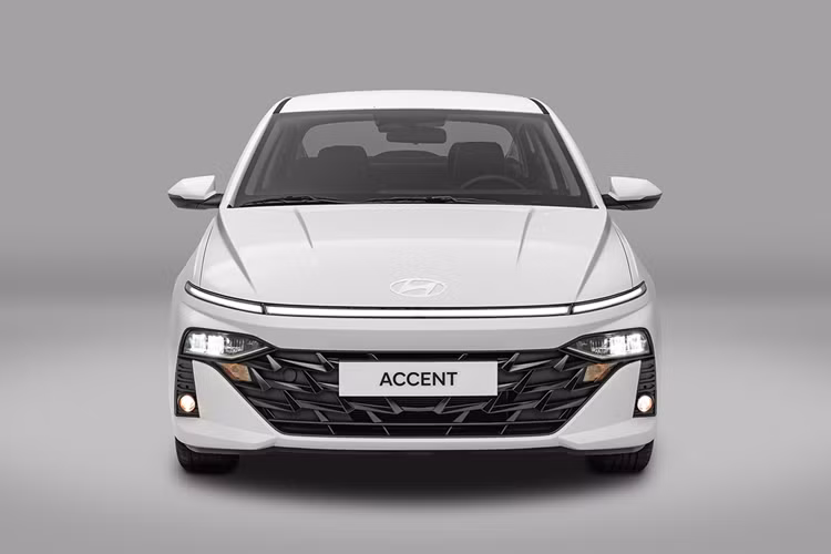 Cụ thể, từ nay đến hết ngày 30/6/2024, khách hàng mua xe Hyundai Accent 2024 sẽ được lựa chọn hưởng 1 trong 2 gói ưu đãi gồm: Ưu đãi lãi suất trả góp chỉ từ 0% trong 12 tháng; hỗ trợ tài chính lên tới 50% lệ phí trước bạ.