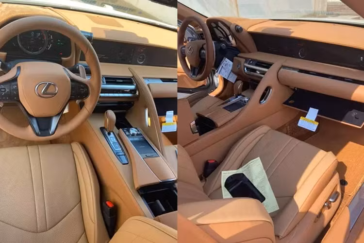 Biển số của chiếc xe Lexus LC 500 Convertible này cũng rất đẹp khi có cặp 17 chốt đầu và đuôi xe, ngoài ra, 3 con số 179 cũng mang ý nghĩa nhất (1) thần tài lớn (79). Lexus LC 500 Convertible này có ngoại thất sơn màu trắng và mui mềm của xe có màu da bò, rất tông xuyệt tông với nội thất và càng tô điểm thêm vẻ đẹp của ngoại hình xe.