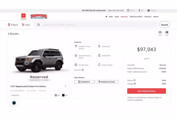 Hiện mức chênh giá cao nhất đối với mẫu xe SUV Toyota Land Cruiser 2024 mà Carscoops ghi nhận được là 21.000 USD (534 triệu đồng).