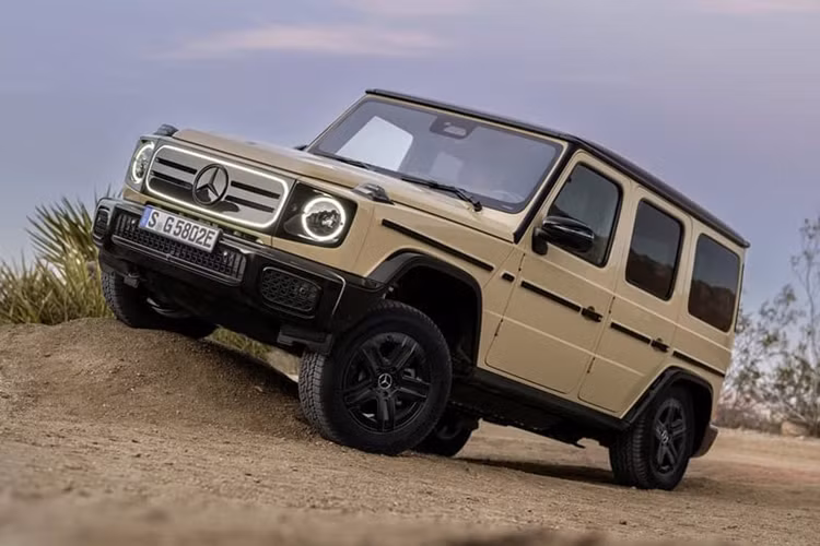 Không rõ khi về Thái Lan xe bán ra bao nhiên, tại Đức mức giá xe Mercedes-Benz G580 with EQ Technology có giá khởi điểm từ 142.621 Euro (khoảng 3,91 tỷ đồng). Dự đoán, sau Thái Lan, mẫu xe này sẽ sớm về Việt Nam.