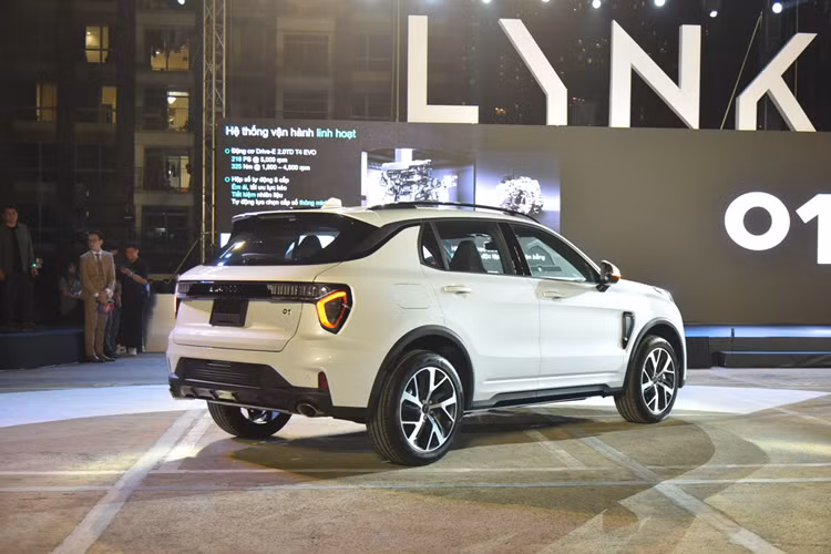 Đáng chú ý là Lynk &amp; Co đang chuyển sang phân khúc NEV bằng cách tung ra PHEV và BEV. Gần đây, hãng đã tung ra chiếc xe điện đầu tiên Z10.