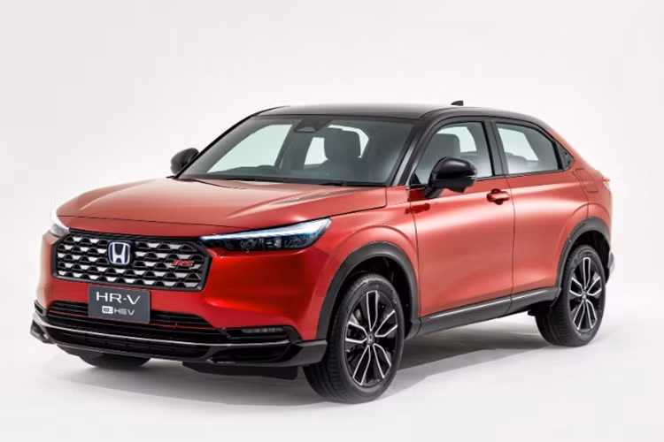 Dựa vào hình ảnh đăng kí có thể dễ dàng nhận ra đó là lưới tản nhiệt của HR-V bản RS. Trước đó, một số chi tiết khác của Honda HR-V 2024 mới cũng từng được đăng ký bảo hộ kiểu dáng tại Việt Nam. Những chi tiết đó bao gồm lưới tản nhiệt của phiên bản tiêu chuẩn, cản trước và cụm đèn hậu.